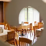 Hotel América