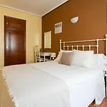 America 2* Ferrol