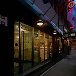 America Hotel 2*